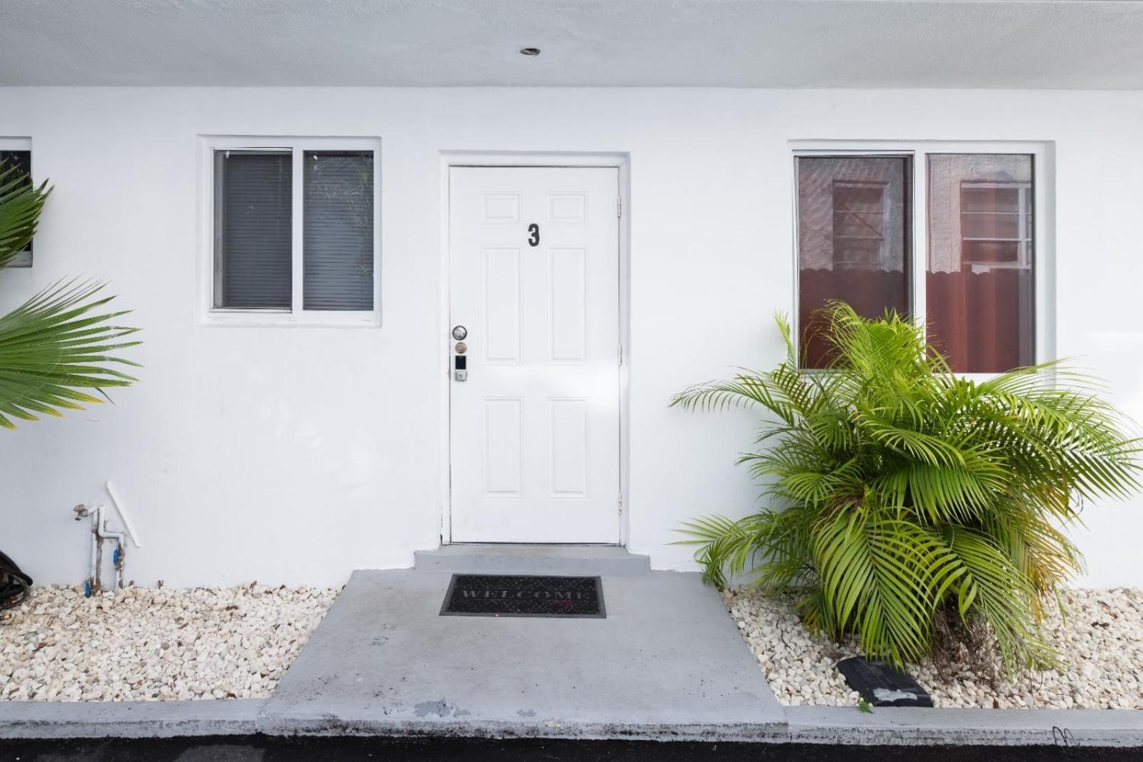 Stunning Escape Near Pet Friendly *